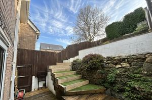 Photo 27- click for photo gallery